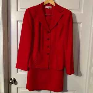 Emily Suit 2 Piece Skirt Set Womens 18 Plus Red 4 Button Sequin Formal